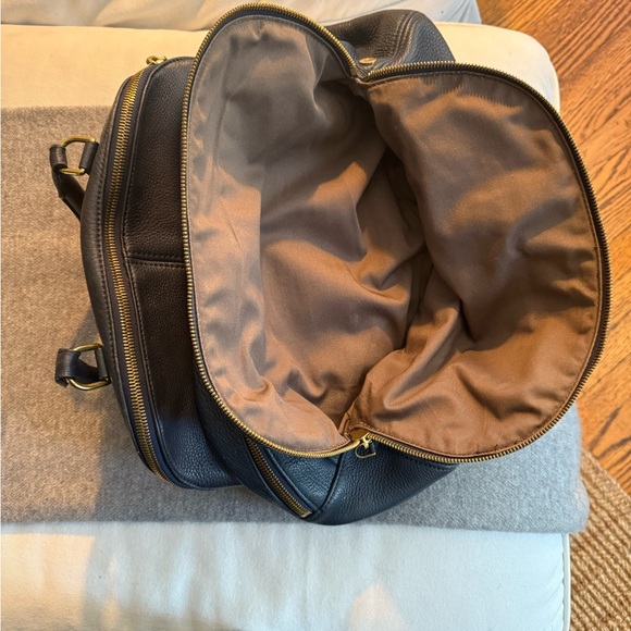 Beautiful vintage JCREW large, genuine pebble leather satchel. - Picture 5 of 14